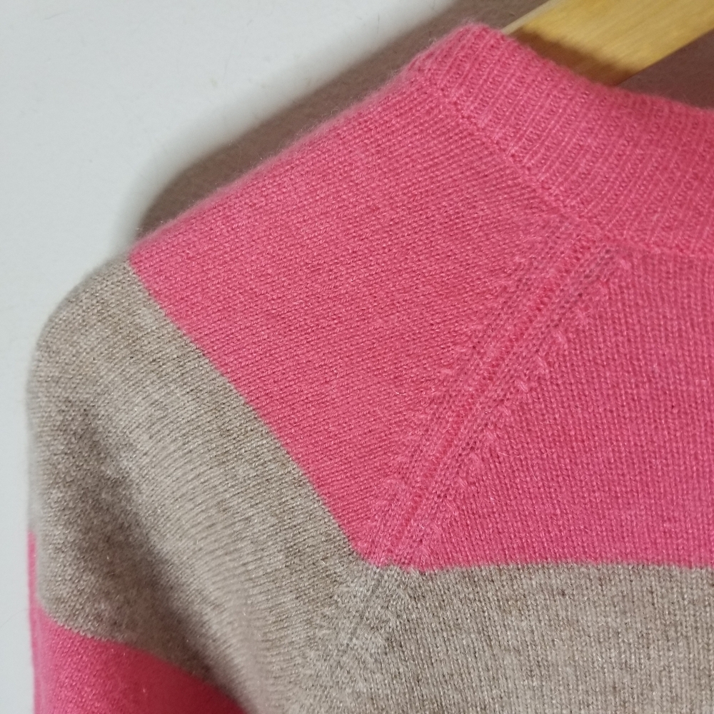 Garnet Hill Cashmere Sweater V Neck Sweater Pink Stripe Contrasting Cuffs XS - Picture 6 of 6